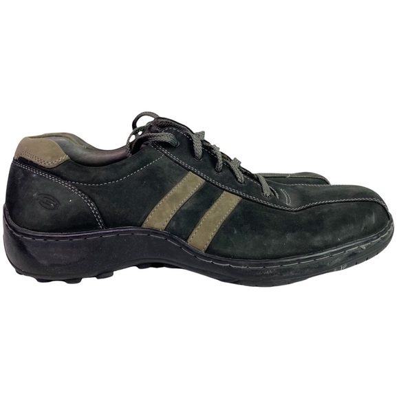 SKETCHERS Men’s Leather Stripe Sneakers | 12 - Picture 2 of 9